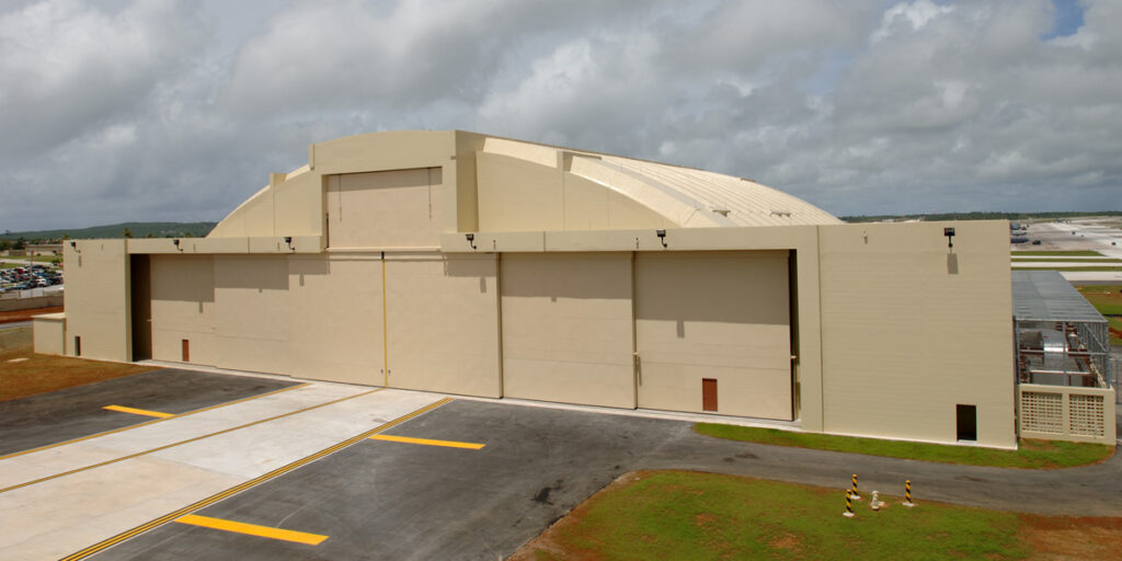 hangar-17b